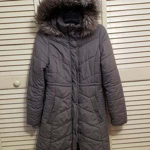 Knee Length Down coat w/faux fur hood